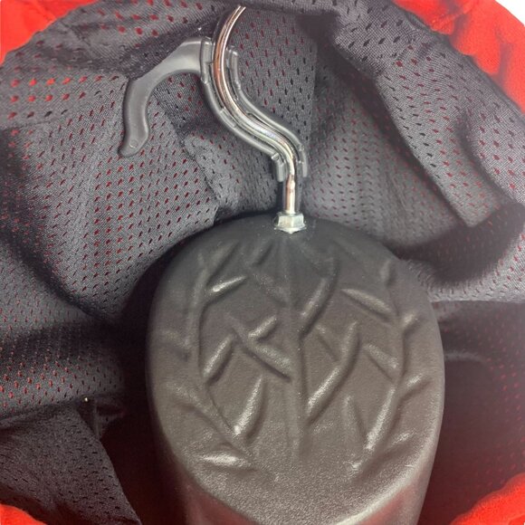 Men's Under Armour Pull Over Hoodie Embroidered Patch Letters Sz SM Red - Picture 4 of 7